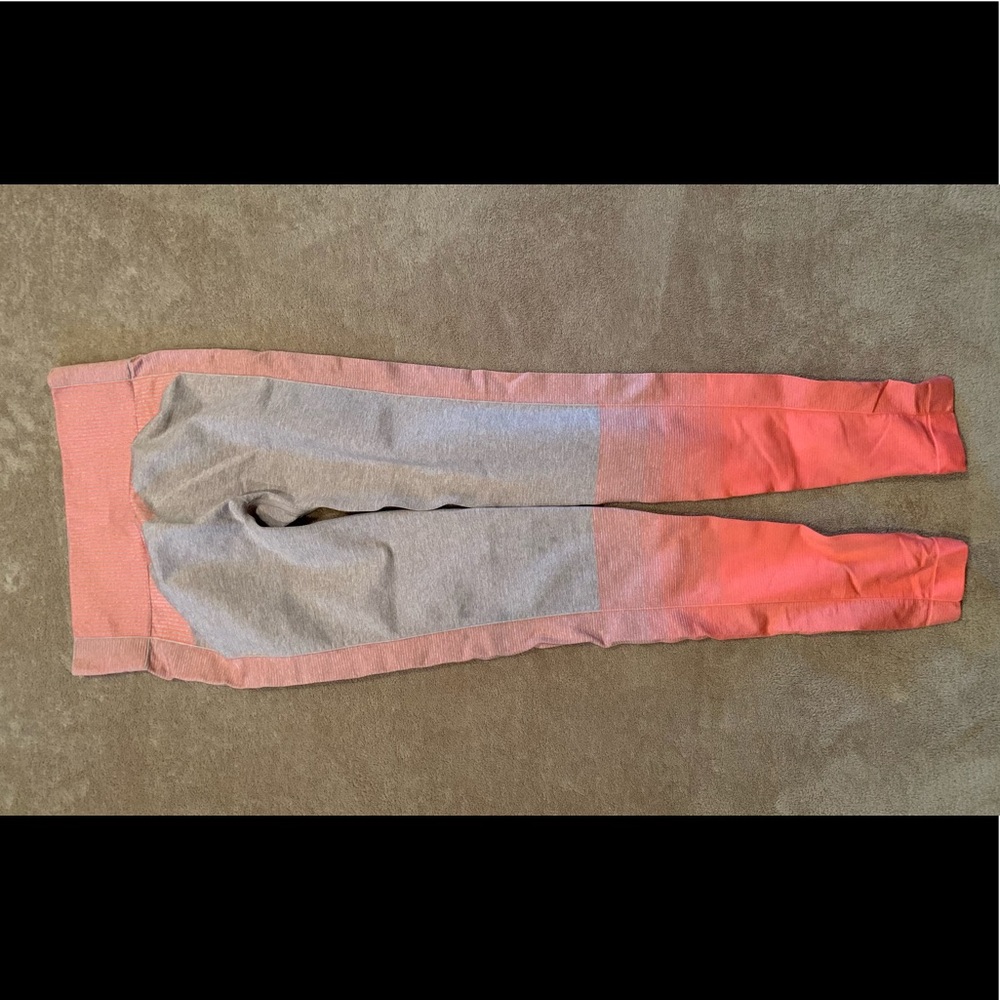 Gym shark leggings medium
